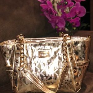 Michale kors hand bag